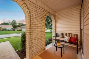 3004 Mossy Oak Ln, Bedford, TX 76021 - Photo 6