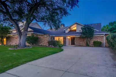 18512 Crownover Court, Dallas, TX 75252 - Photo 2