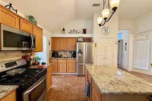 1658 Glenmore Dr, Lewisville, TX 75077 - Photo 10
