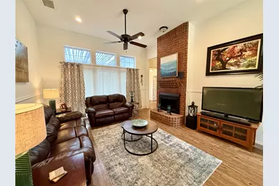 1658 Glenmore Drive, Lewisville, TX 75077 - Photo 6