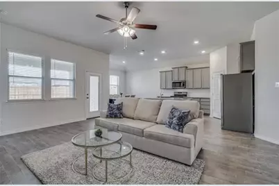 10423 Fountain Gate Street, Aubrey, TX 76227 - Photo 6