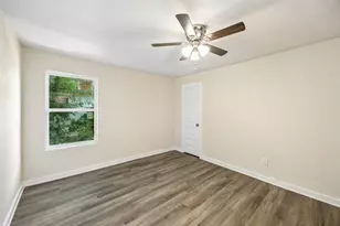 1265 E Maddox Ave, Fort Worth, TX 76104 - Photo 18