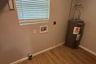 923 Linn St, Waco, TX 76704 - Photo 6
