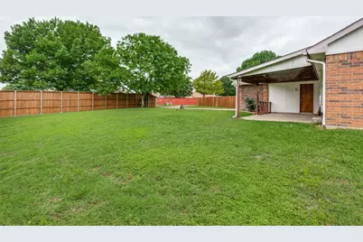 560 Guadalupe Drive, Allen, TX 75002 - Photo 2