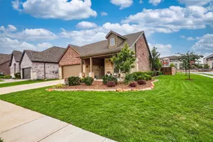 605 Warner Dr, Anna, TX 75409 - Photo 2