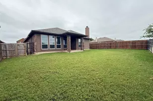 1401 Elkford Ln, Fort Worth, TX 76247 - Photo 10