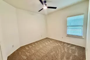 1401 Elkford Ln, Fort Worth, TX 76247 - Photo 10