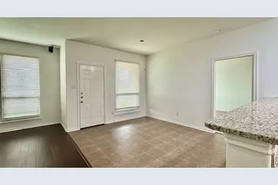1401 Elkford Lane, Fort Worth, TX 76247 - Photo 4