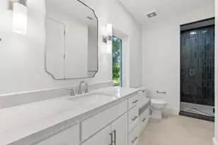9939 Ontario Ln, Dallas, TX 75220 - Photo 30