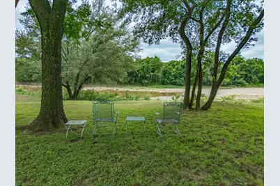10106 Ravenswood Road, Granbury, TX 76049 - Photo 30