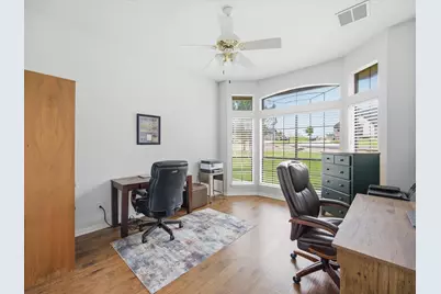 10106 Ravenswood Road, Granbury, TX 76049 - Photo 16