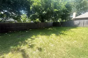 1212 Eagle Lake Dr, Azle, TX 76020 - Photo 14