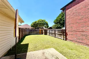 1720 Circle Creek Dr, Lewisville, TX 75067 - Photo 24