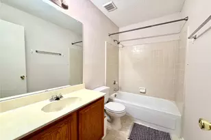1720 Circle Creek Dr, Lewisville, TX 75067 - Photo 22