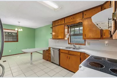 302 S Broadway Street, Blanket, TX 76432 - Photo 12