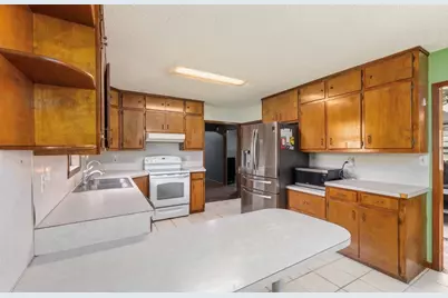 302 S Broadway Street, Blanket, TX 76432 - Photo 10
