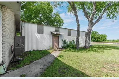 302 S Broadway Street, Blanket, TX 76432 - Photo 34