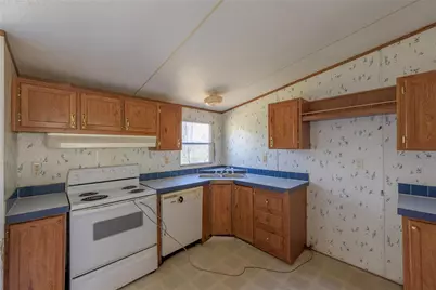 17256 Countrywood, Lindale, TX 75771 - Photo 8