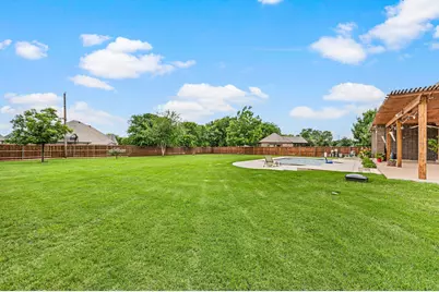 1341 Whisper Willows Drive, Fort Worth, TX 76052 - Photo 36