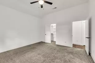 2315 W Bond St, Denison, TX 75020 - Photo 24