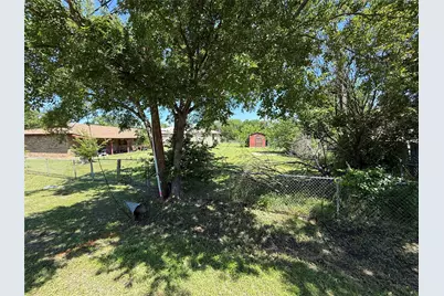 300 Linda Street, Roanoke, TX 76262 - Photo 6