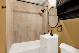 318 Hilltop Ave, Richardson, TX 75081 - Photo 16