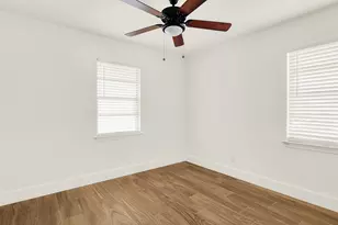 318 Hilltop Ave, Richardson, TX 75081 - Photo 12