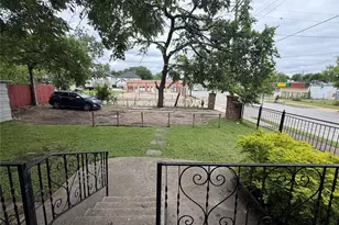 801 Wayne St, Dallas, TX 75223 - Photo 14