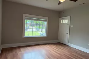 801 Wayne St, Dallas, TX 75223 - Photo 2