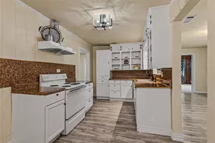 915 N Virginia St, Terrell, TX 75160 - Photo 4