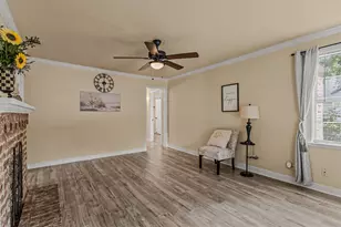 915 N Virginia St, Terrell, TX 75160 - Photo 8