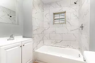 1406 Galloway Ave, Dallas, TX 75216 - Photo 8