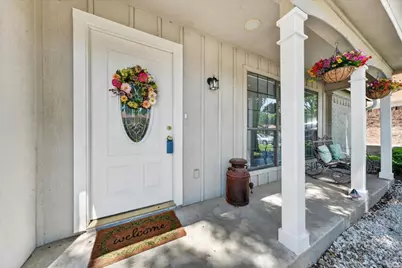 4317 Winchester Court, Grand Prairie, TX 75052 - Photo 2