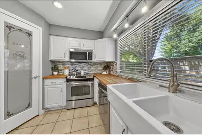 4317 Winchester Court, Grand Prairie, TX 75052 - Photo 8