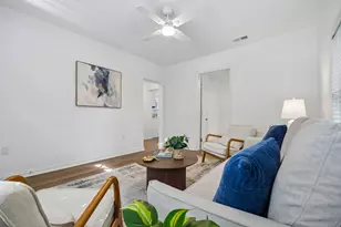806 N Ruddell St, Denton, TX 76209 - Photo 6