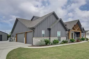 242 Coalson Xing, Azle, TX 76020 - Photo 2