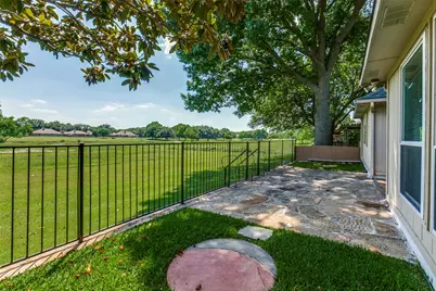 2713 Laurel Oaks Drive, Garland, TX 75044 - Photo 6