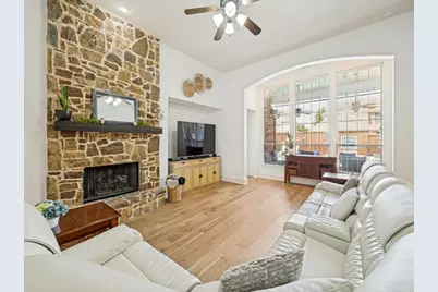 11618 Frontier Drive, Frisco, TX 75033 - Photo 10