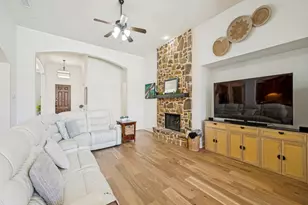 11618 Frontier Dr, Frisco, TX 75033 - Photo 8