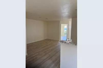 104 S Wall Street, Itasca, TX 76055 - Photo 4