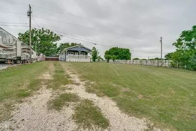 11632 County Road 1083, Princeton, TX 75407 - Photo 22