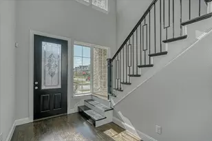 4932 McKinney Hollow Dr, McKinney, TX 75070 - Photo 4