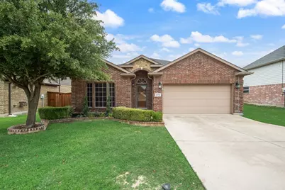12732 Breckenridge Court, Fort Worth, TX 76177 - Photo 4
