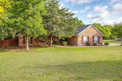6409 Feather Wind Way, Fort Worth, TX 76135 - Photo 2
