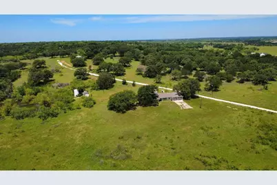 2041 Fm933, Aquilla, TX 76622 - Photo 10