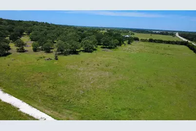 2041 Fm933, Aquilla, TX 76622 - Photo 4