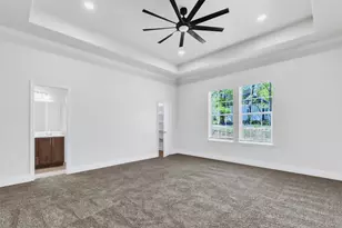 407 Henderson St, Bonham, TX 75418 - Photo 16