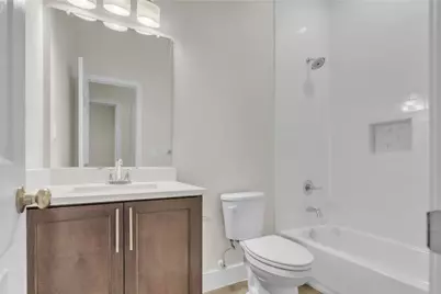 407 Henderson Street, Bonham, TX 75418 - Photo 12