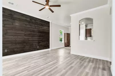 407 Henderson Street, Bonham, TX 75418 - Photo 6