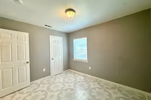 1705 Oak Lea Dr, Irving, TX 75061 - Photo 22